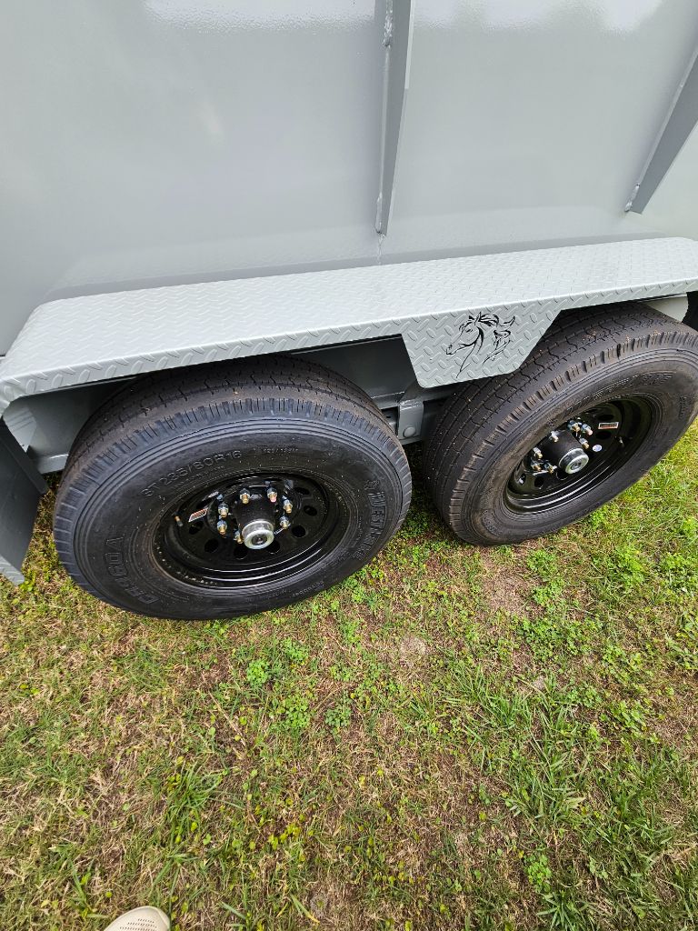 2025 Diamond C Dump Trailer - $9,997