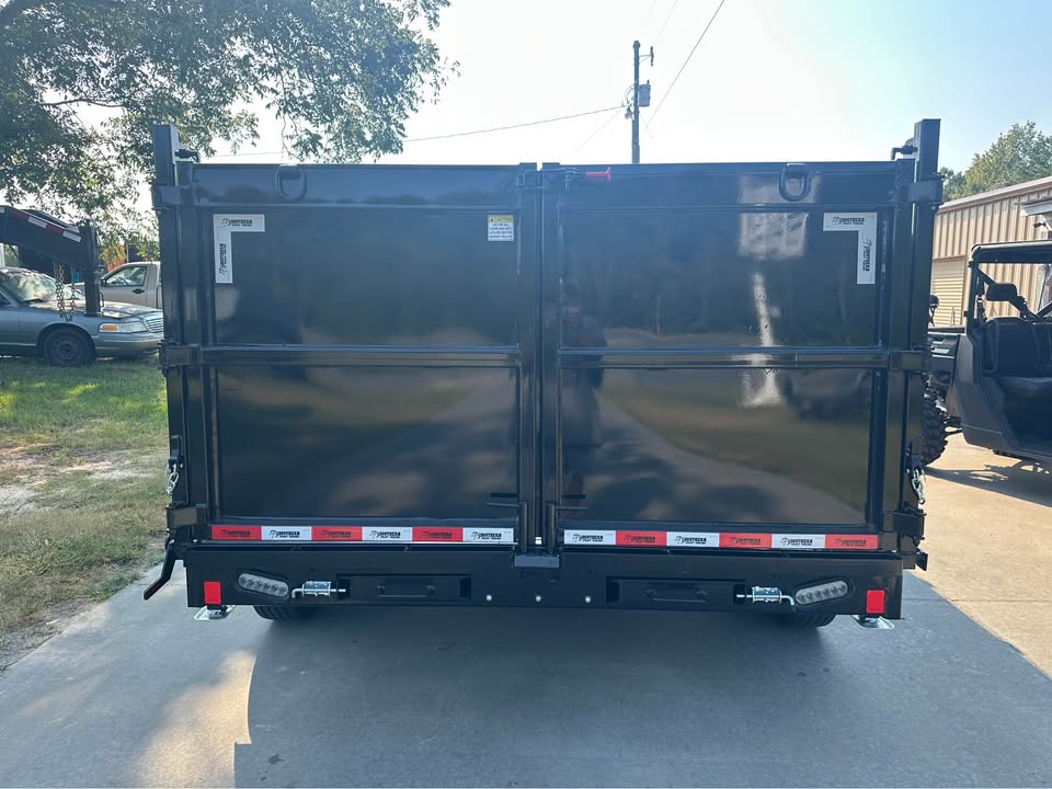 2025 Diamond C Dump Trailer - $9,997