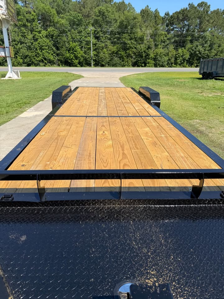 2026 SOUTHERN UTILIT 7X26 16K EQUIPMENT - $9,297