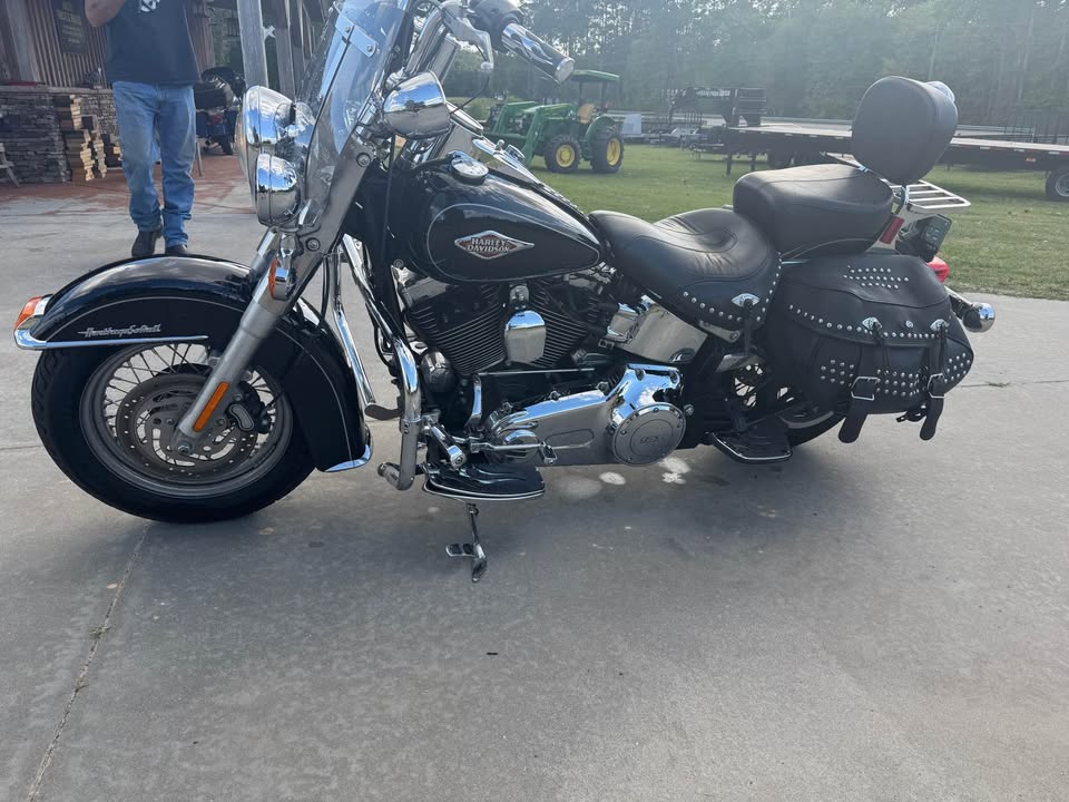 2012 Harley-davidson Heritage Softail Classic 103 - $8,997