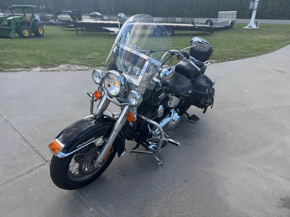 2012 Harley-davidson Heritage Softail Classic 103 - $8,997