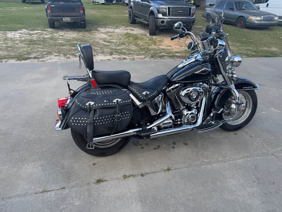 2012 Harley-davidson Heritage Softail Classic 103 - $8,997