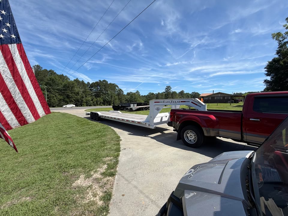 2024 East Texas Trailers East Texas Trailers - $11,997