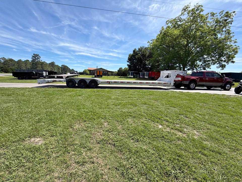 2024 East Texas Trailers East Texas Trailers - $11,997