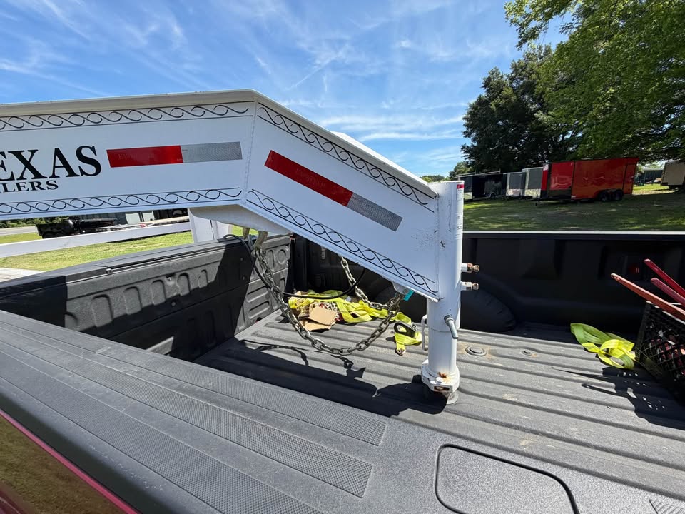 2024 East Texas Trailers East Texas Trailers - $11,997