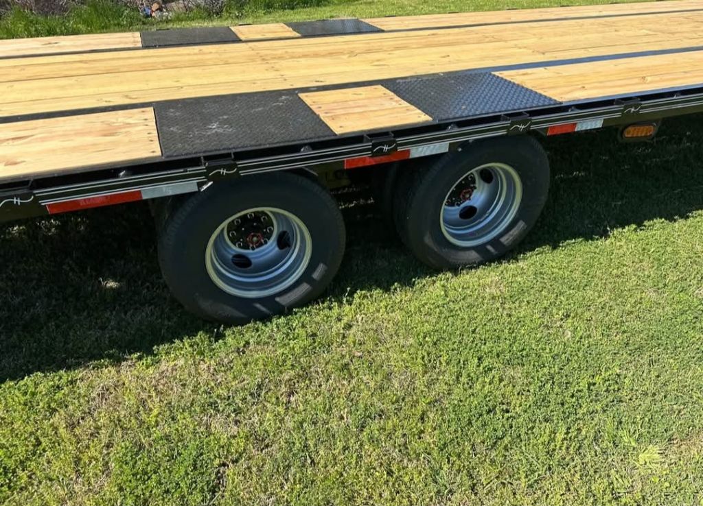 2025 Load Trail Flatbed Trailer - $15,999