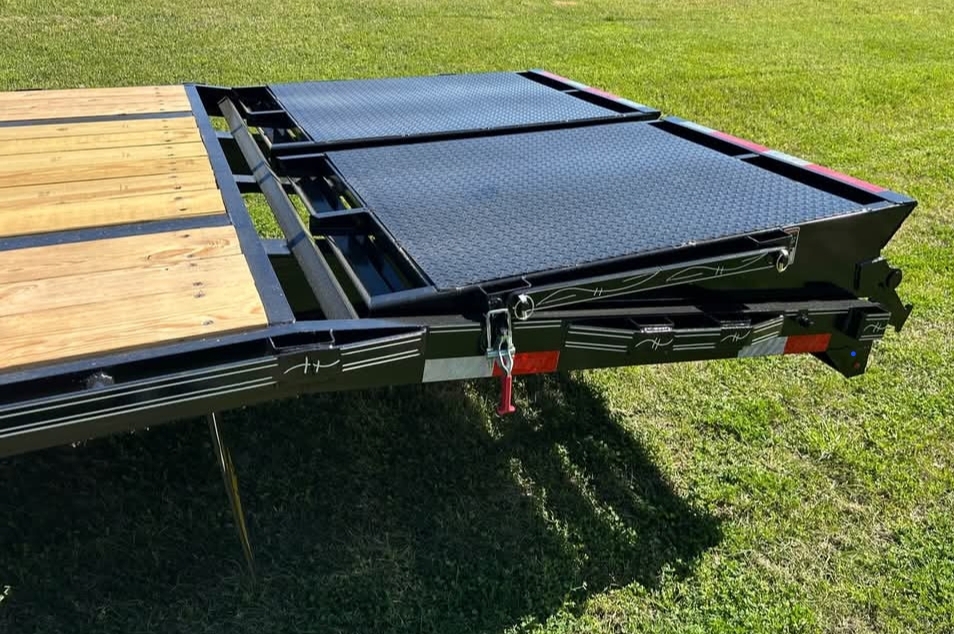 2025 Load Trail Flatbed Trailer - $15,999