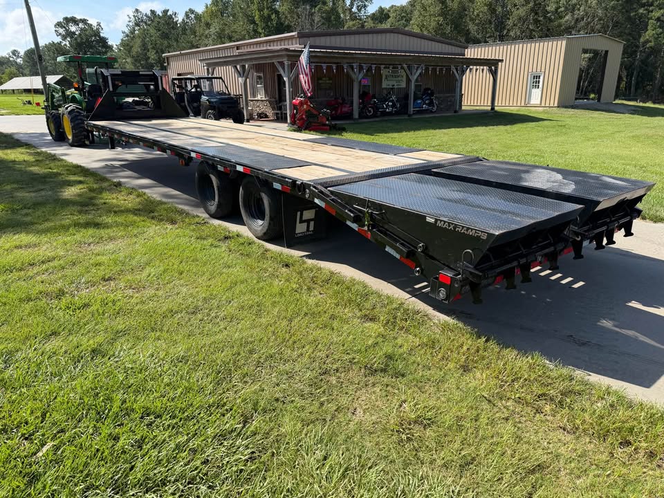 2025 Load Trail Load Trail - $14,997