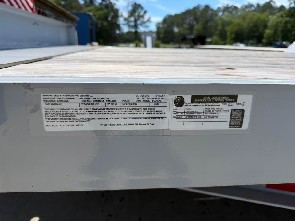 2025 LOAD TRAIL 20 TILT DECK TRL - $8,997