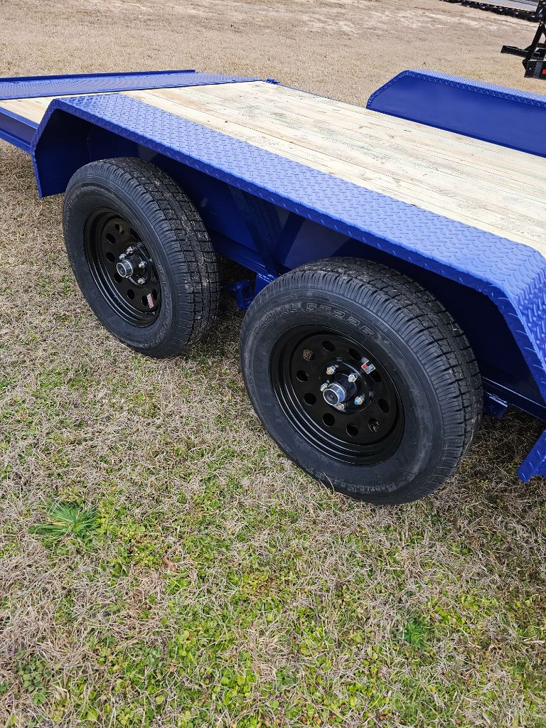 2025 Sundowner Car Hauler Trailer - $4,795