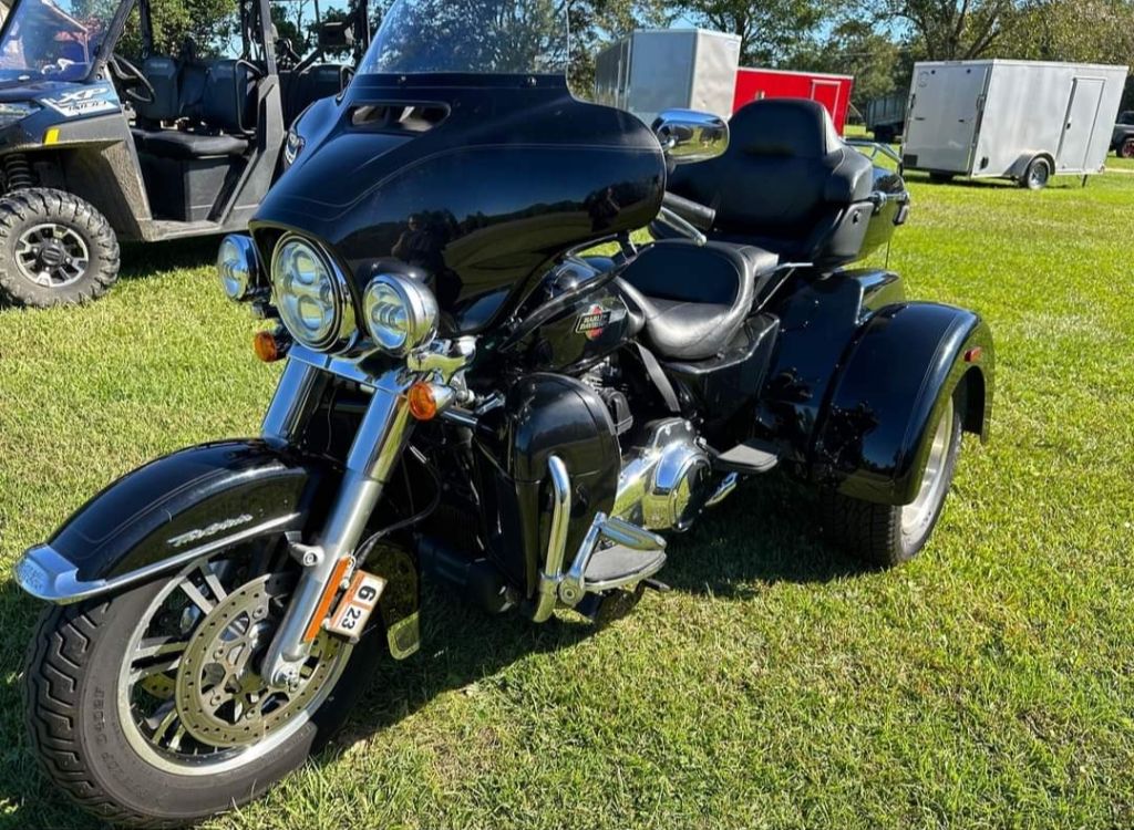 2022 Harley-davidson Tri Glide Ultra - $29,995