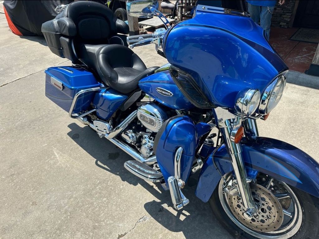 2007 Harley-Davidson XL 1200 - $10,000