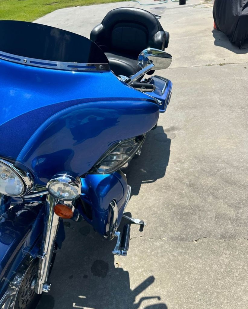 2007 Harley-Davidson XL 1200 - $10,000