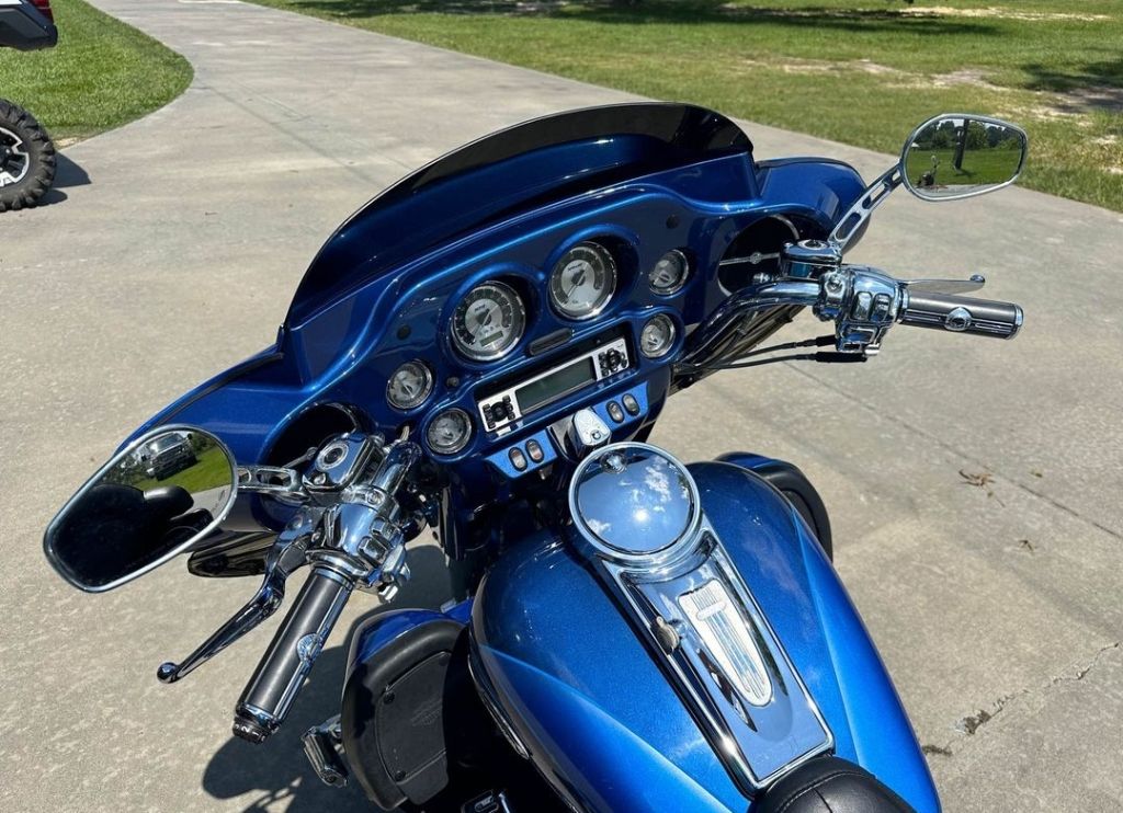 2007 Harley-Davidson XL 1200 - $10,000