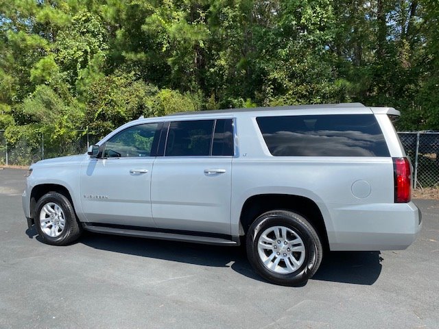 2019 Chevrolet Suburban 1500 LT photo