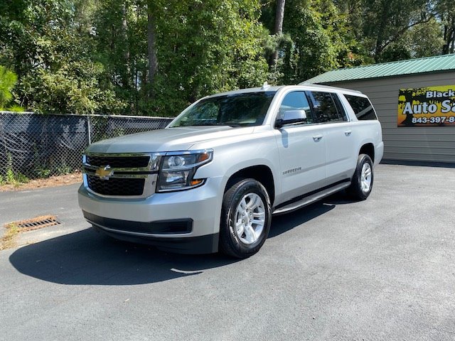 2019 Chevrolet Suburban 1500 LT photo