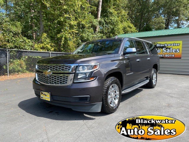 2018 Chevrolet Suburban 1500 LT photo