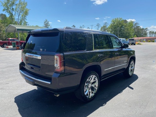 2016 GMC Yukon Denali photo