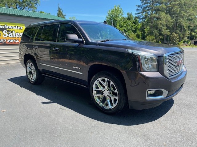 2016 GMC Yukon Denali photo