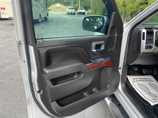 2015 GMC Sierra 1500 - $19,999