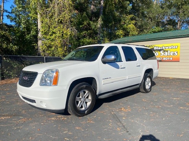 2013 GMC Yukon - $14,999