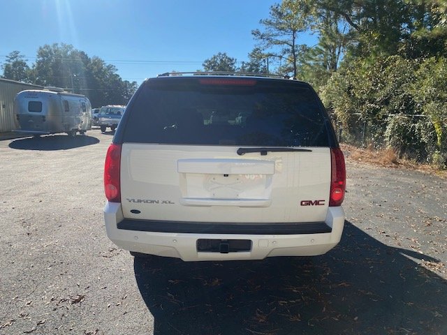 2013 GMC Yukon - $14,999
