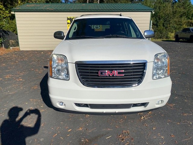 2013 GMC Yukon - $14,999