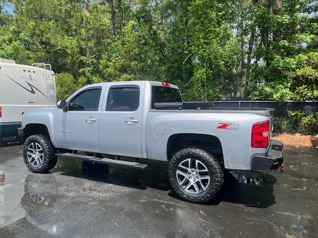 2013 Chevrolet Silverado 1500 - $14,999