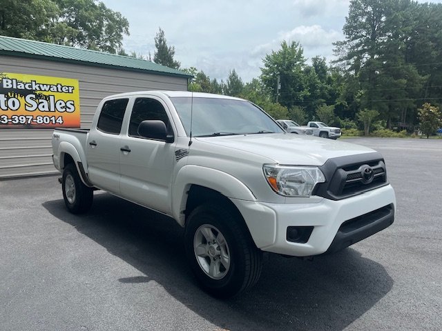 2015 Toyota Tacoma - $17,999