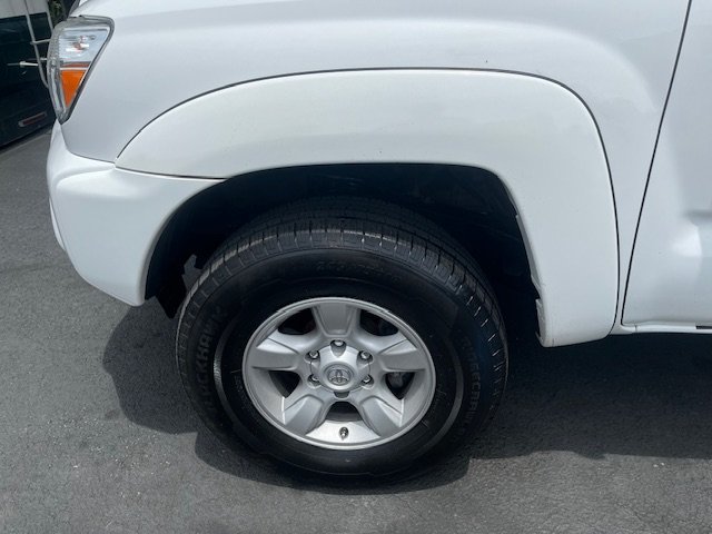 2015 Toyota Tacoma - $17,999