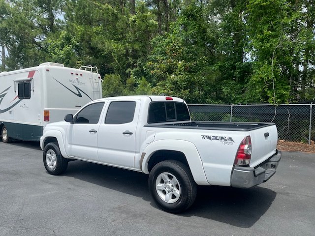 2015 Toyota Tacoma - $17,999
