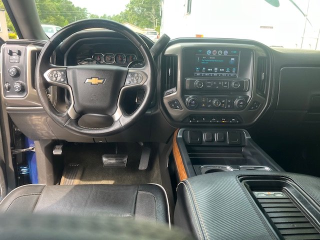 2017 Chevrolet Silverado 1500 - $26,999