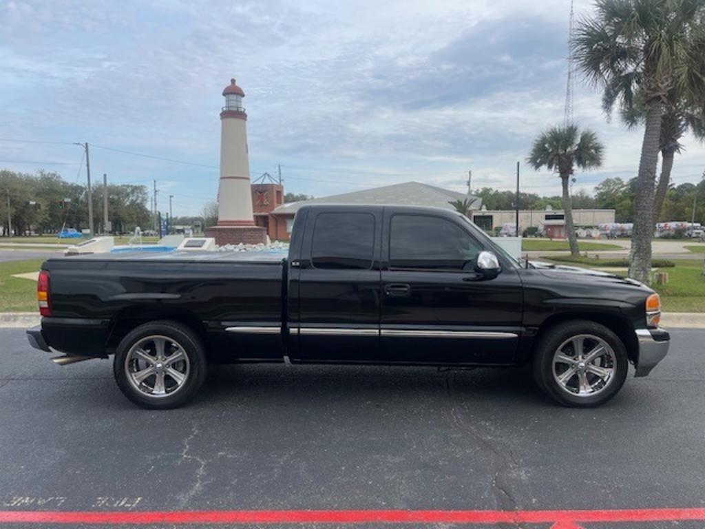 2000 GMC Sierra 1500 SL photo