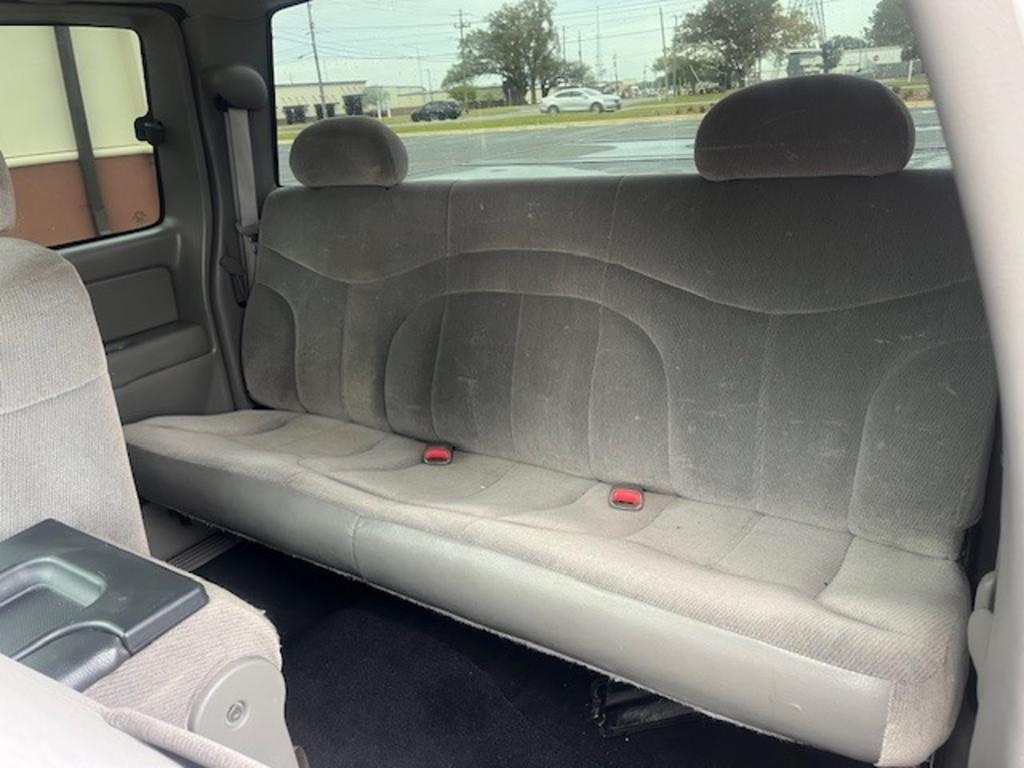 2000 GMC Sierra 1500 SL photo
