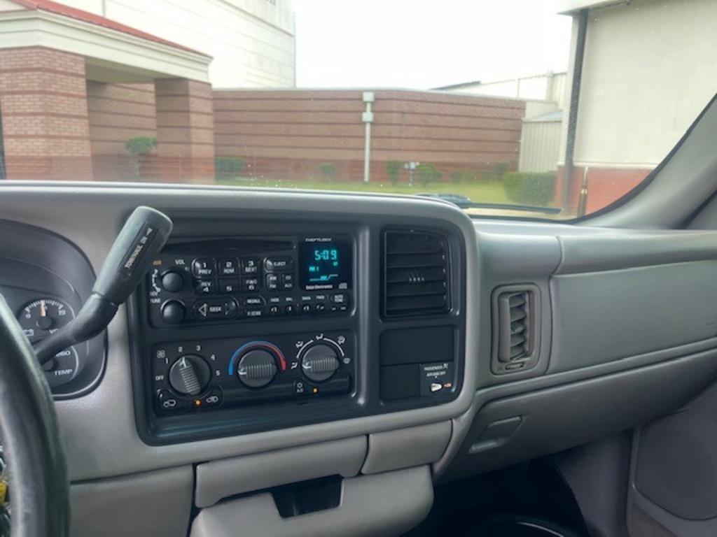 2000 GMC Sierra 1500 SL photo