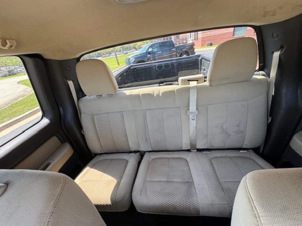 2010 Ford F-150 STX photo