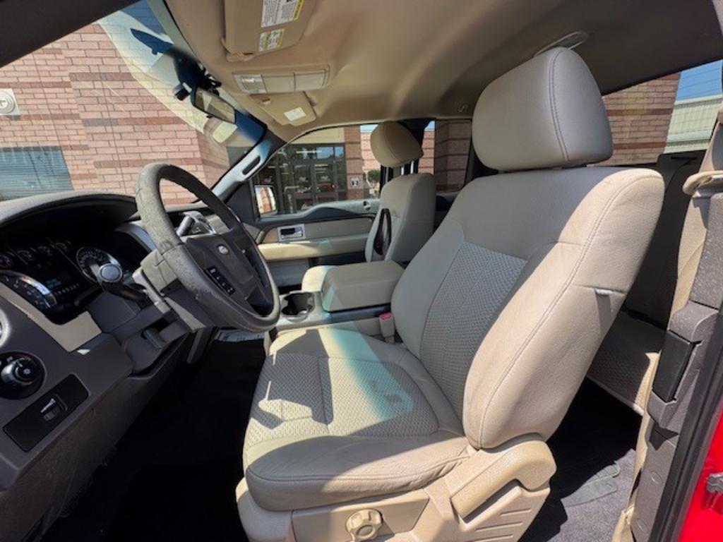 2010 Ford F-150 STX photo