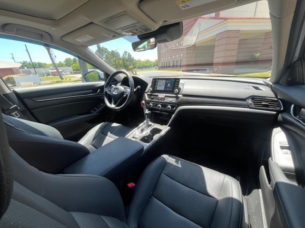 2021 Honda Accord EX-L photo