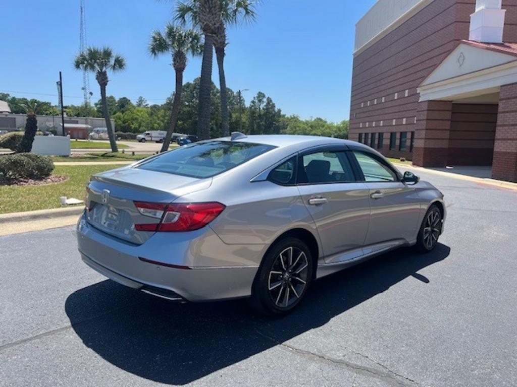 2021 Honda Accord EX-L photo