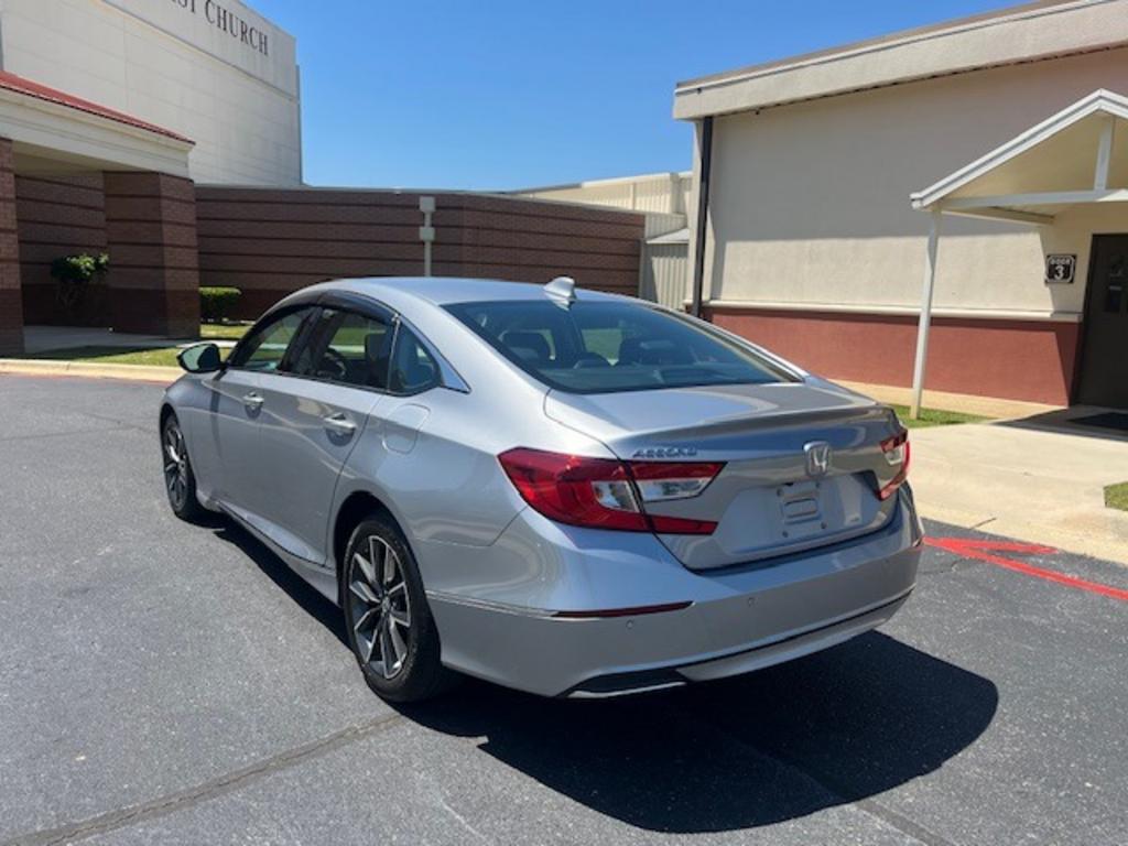 2021 Honda Accord EX-L photo