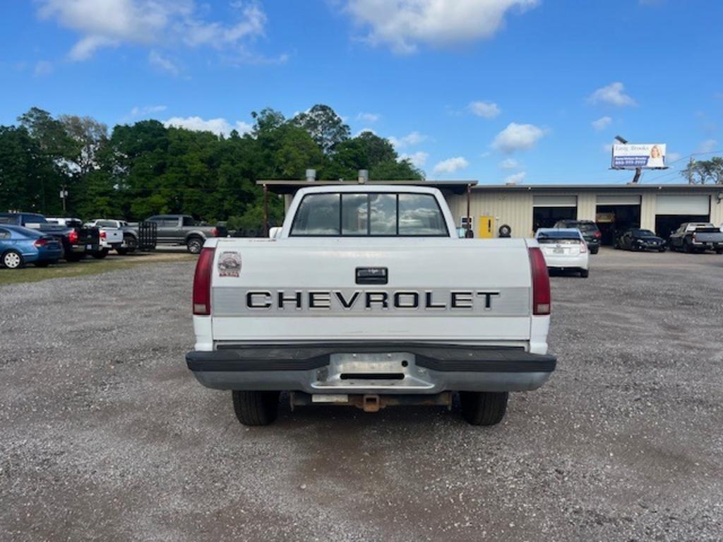 1989 Chevrolet RSX C2500 Cheyenne photo