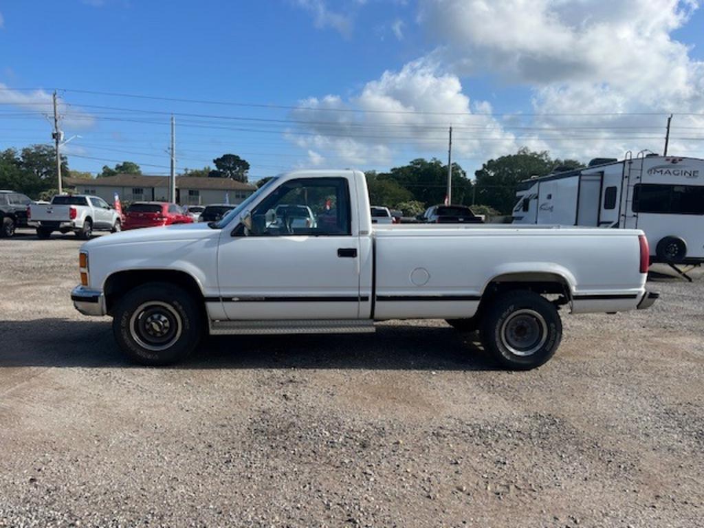 1989 Chevrolet RSX C2500 Cheyenne photo