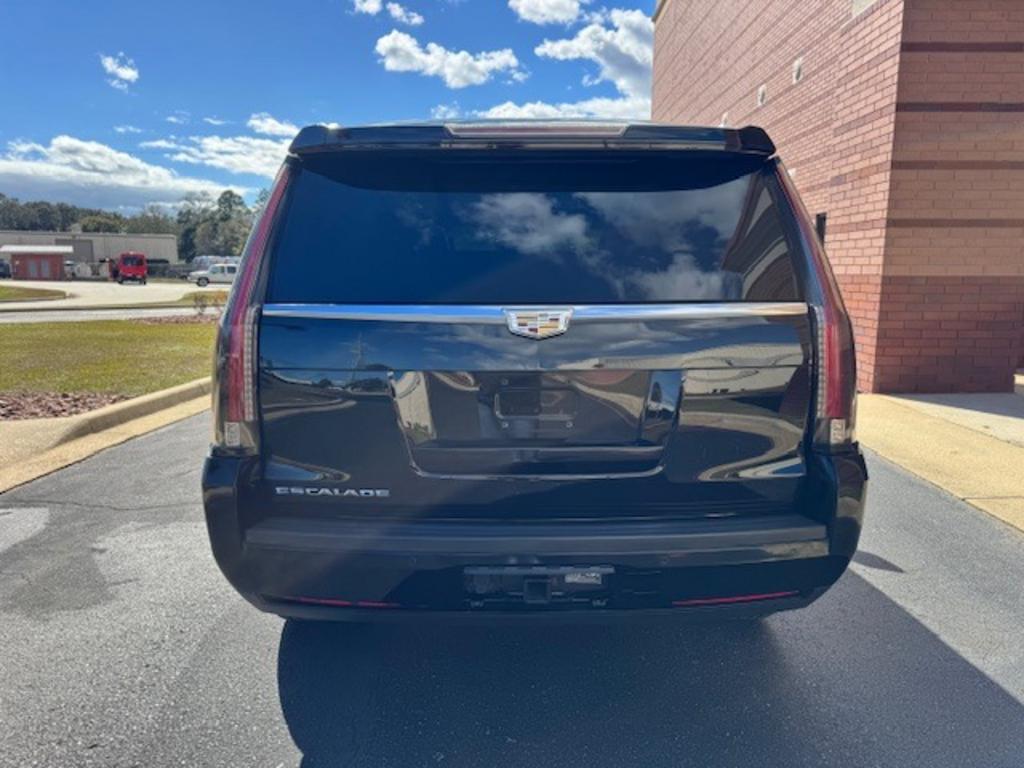 2016 Cadillac Escalade - $22,995
