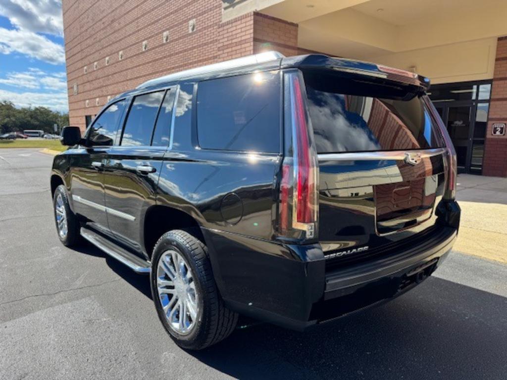 2016 Cadillac Escalade - $22,995