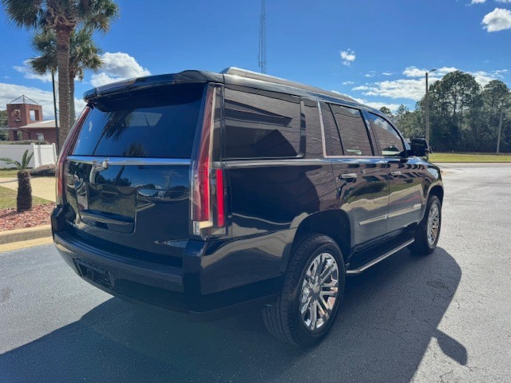 2016 Cadillac Escalade - $22,995