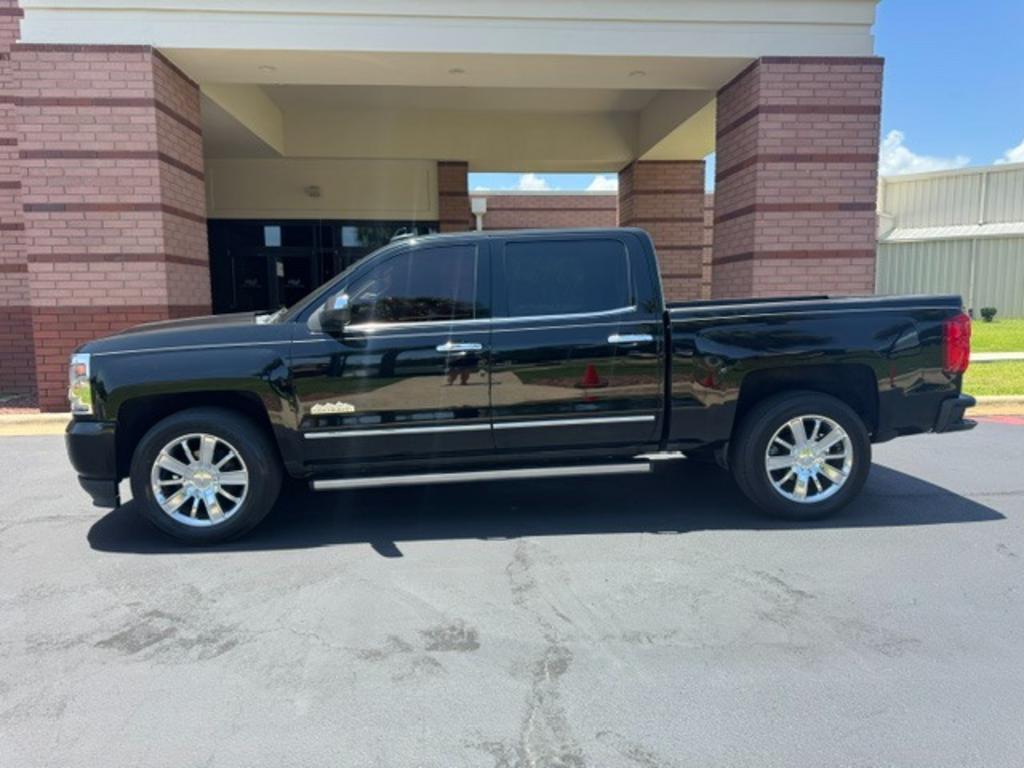 2017 Chevrolet Silverado - $19,995