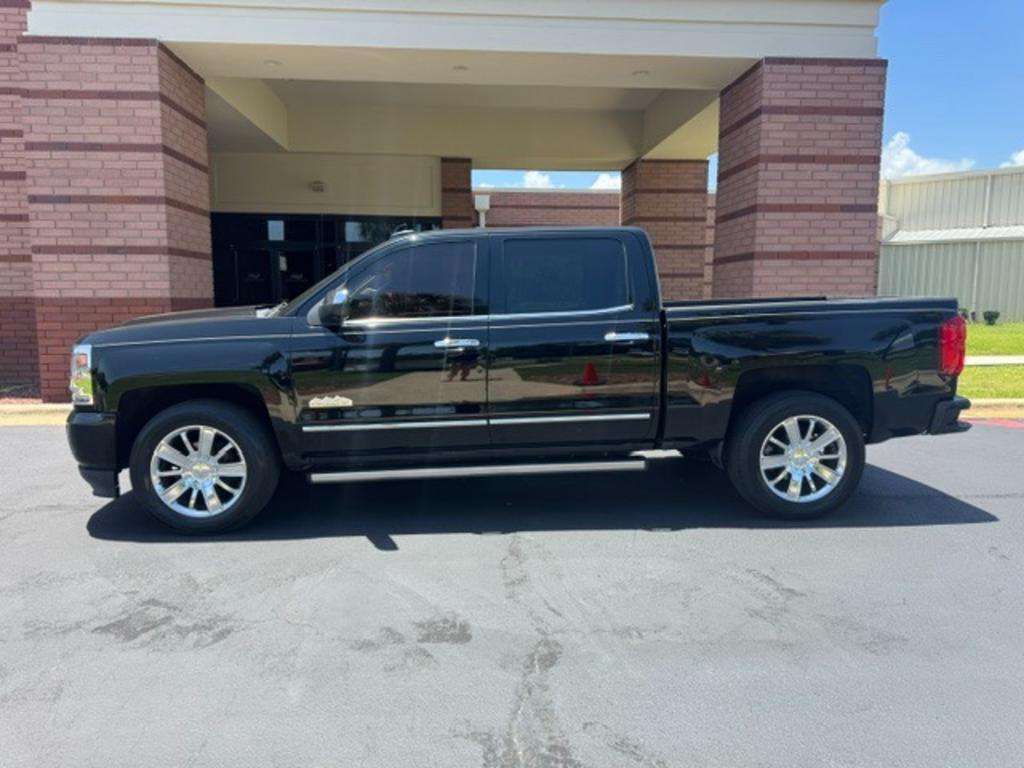 2017 Chevrolet Silverado - $19,995