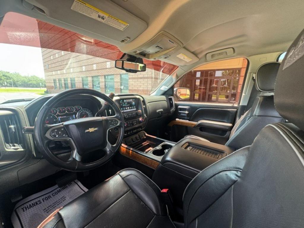 2017 Chevrolet Silverado - $19,995