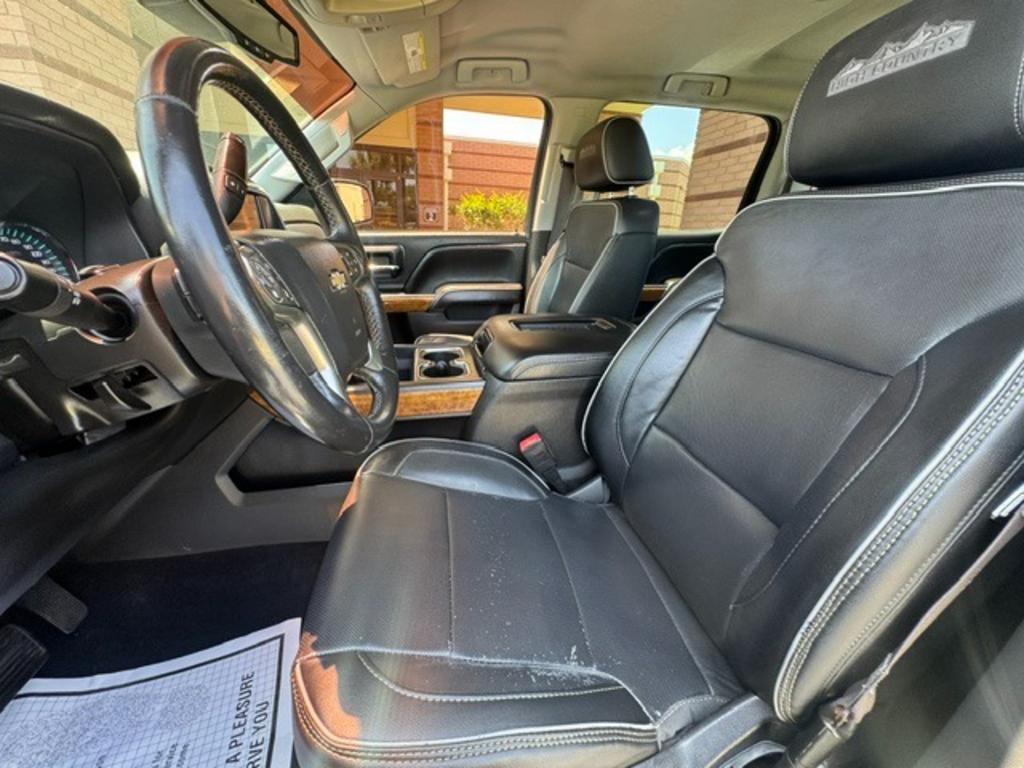 2017 Chevrolet Silverado - $19,995