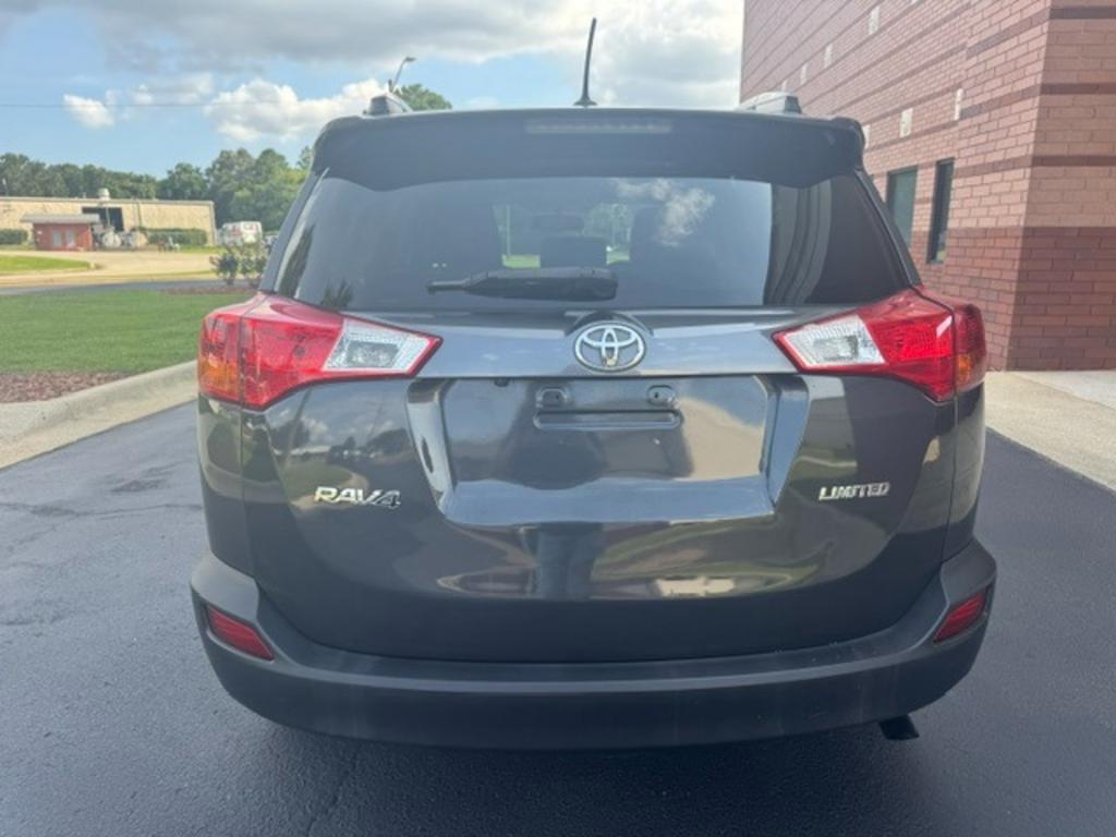 2015 Toyota RAV4 - $16,995
